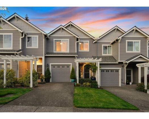 20275 Hoodview Ave, West Linn, OR 97068