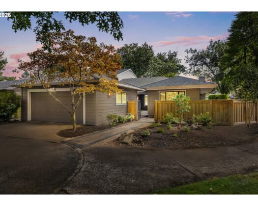 9998 SW French Prairie Rd, Wilsonville, OR 97070
