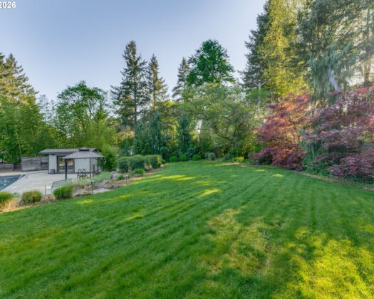 2823 Glen Haven Rd, Lake Oswego, OR 97034