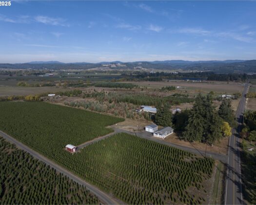 25110 SW Red Prairie Rd, Sheridan, OR 97378