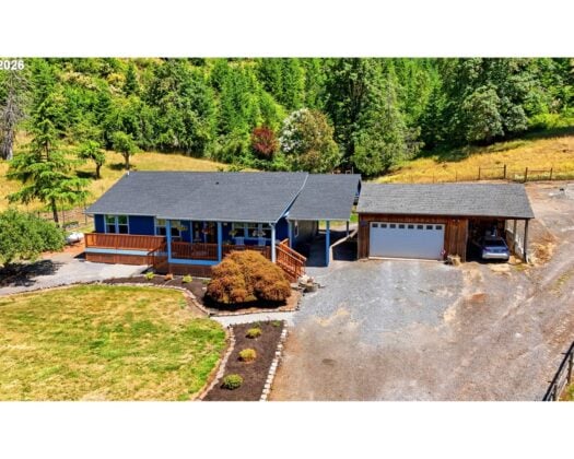 37886 S Wilhoit Rd, Molalla, OR 97038