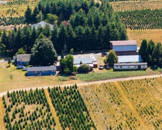 12716 S Dart Rd, Molalla, OR 97038