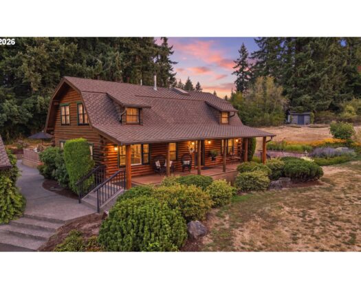 17309 SE Tong Rd, Damascus, OR 97089