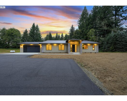 51975 E Terra Fern Dr, Sandy, OR 97055