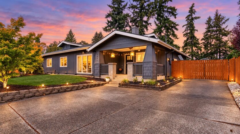 3 bedroom single family residence at 5995 Shakespeare St, Lake Oswego